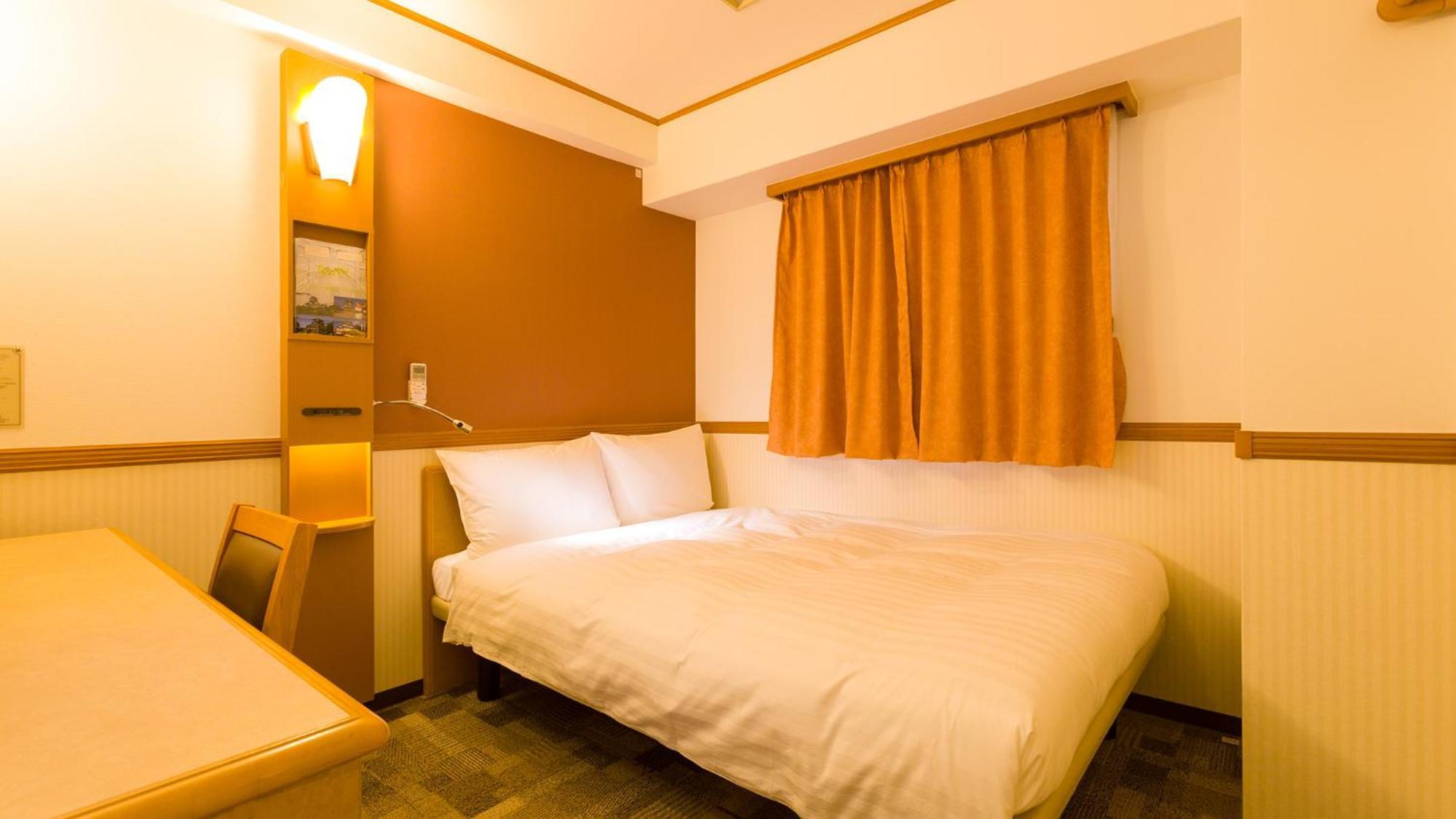 Toyoko Inn Yokohama Kannai Room photo